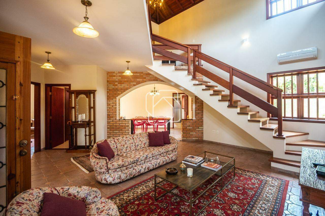 Casa de Condomínio à venda em Indaiatuba - SP - Recanto das Flores: Sala de estar
