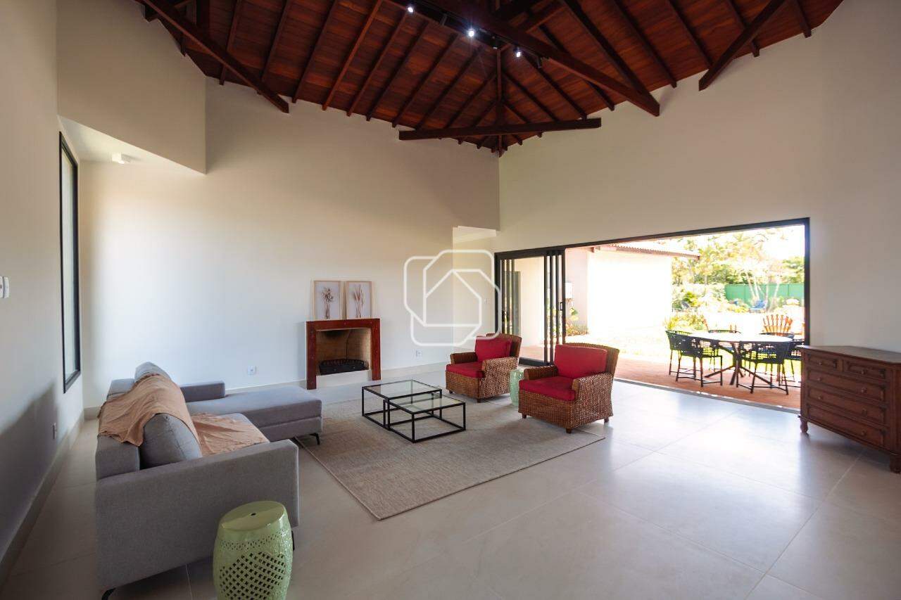 Casa de Condomínio à venda em Indaiatuba - SP - Recanto das Flores: Sala de estar