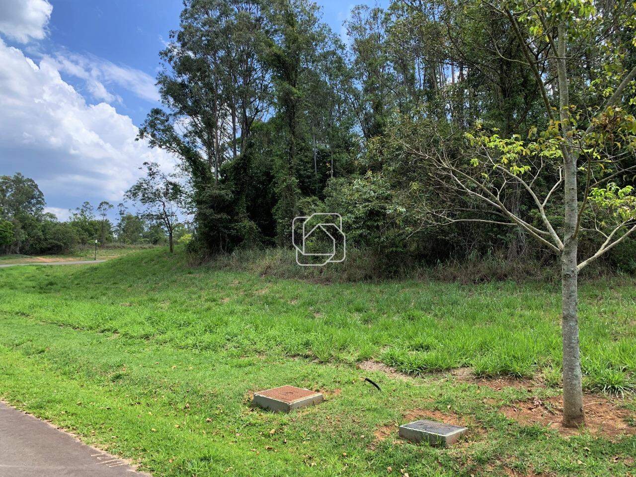 Terreno à venda em Itu - SP - Condomínio Terras de São José II: Visão geral do terreno