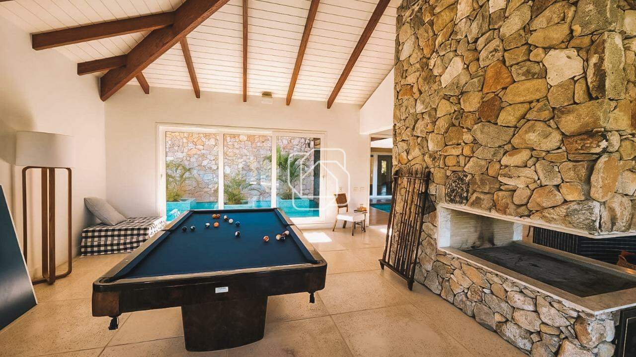 Casa de Condomínio à venda em Itu - SP - Condomínio Terras de São José II: Salão de jogos, lareira