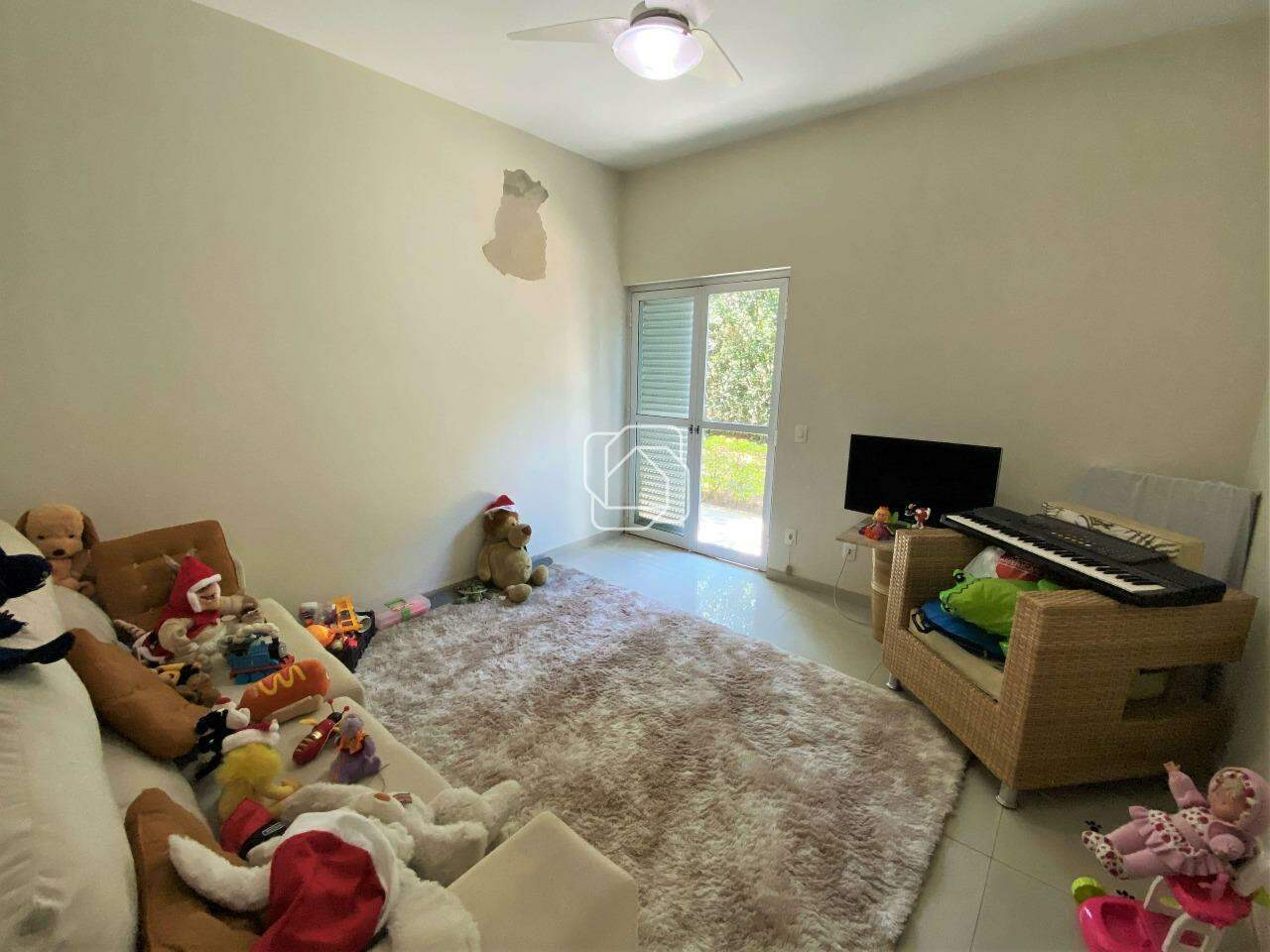 Casa de Condomínio à venda em Salto - SP - Haras Paineiras: Sala privativa