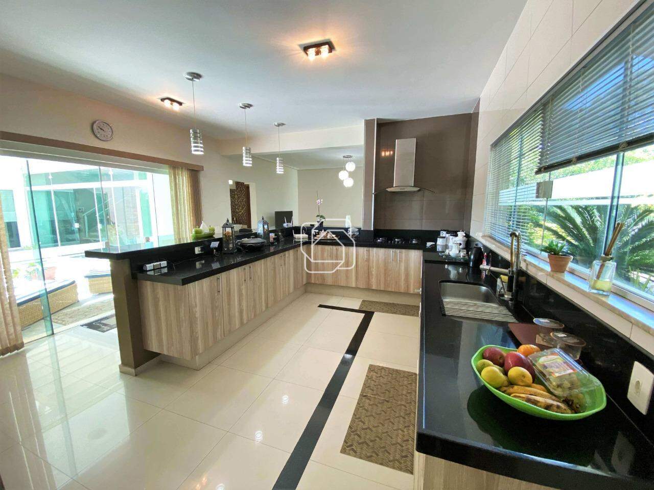 Casa de Condomínio à venda em Salto - SP - Haras Paineiras: Cozinha