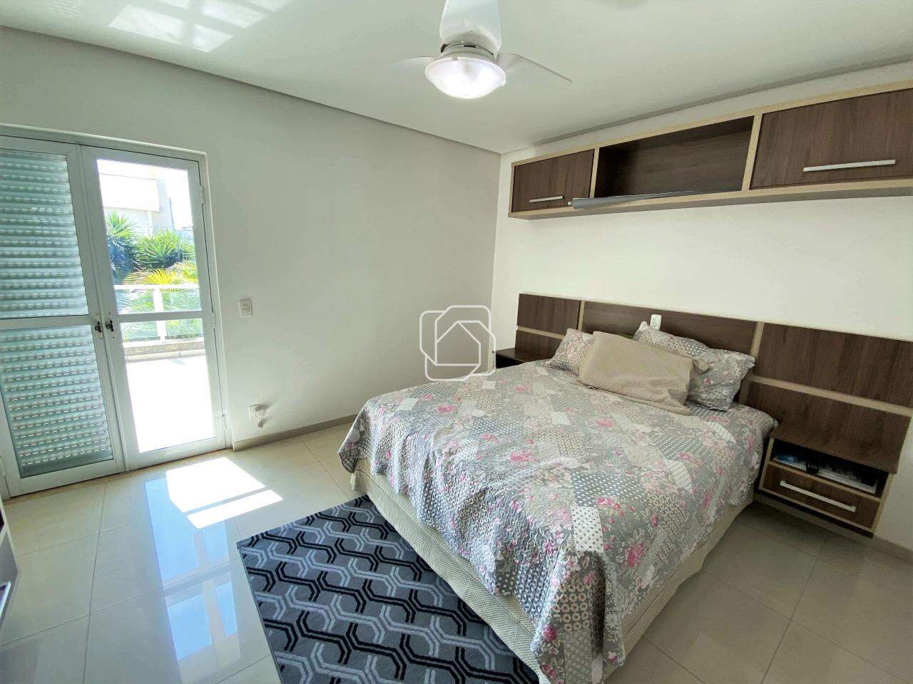 Casa de Condomínio à venda em Salto - SP - Haras Paineiras: Quarto