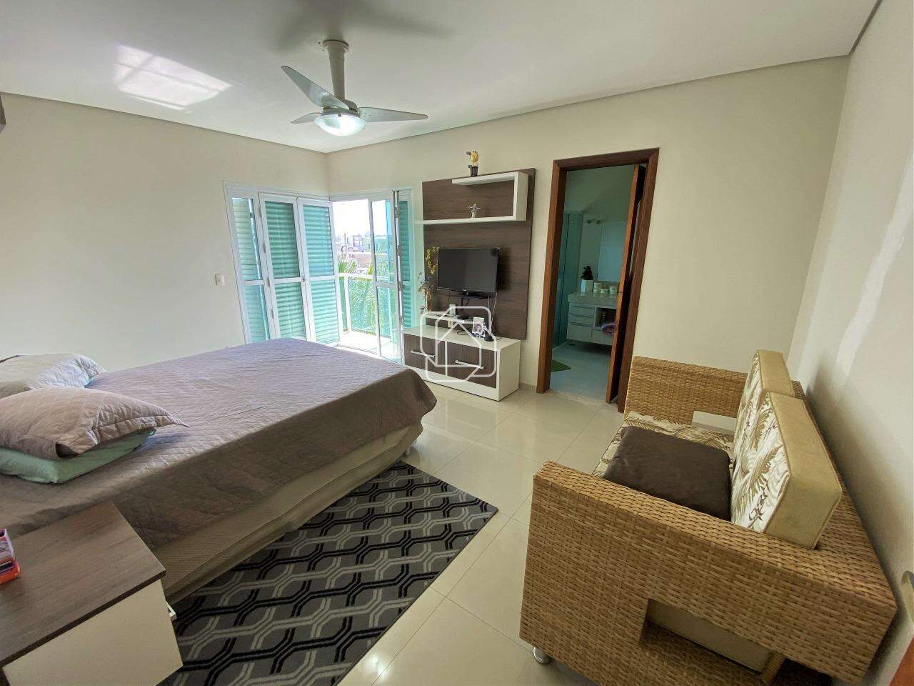 Casa de Condomínio à venda em Salto - SP - Haras Paineiras: Quarto