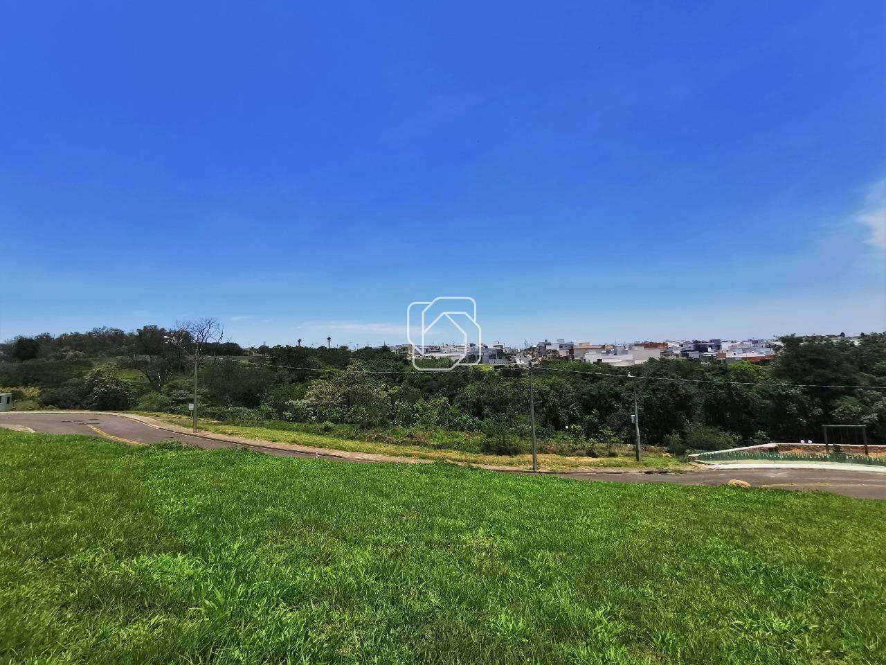 Terreno à venda em Indaiatuba - SP - Condomínio Terra Magna: Visão geral do terreno