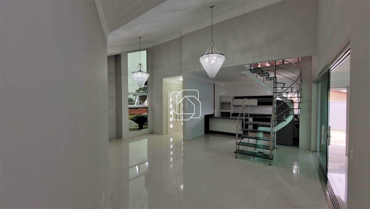 Casa de Condomínio à venda em Indaiatuba - SP - Jardim dos Lagos: Sala de estar