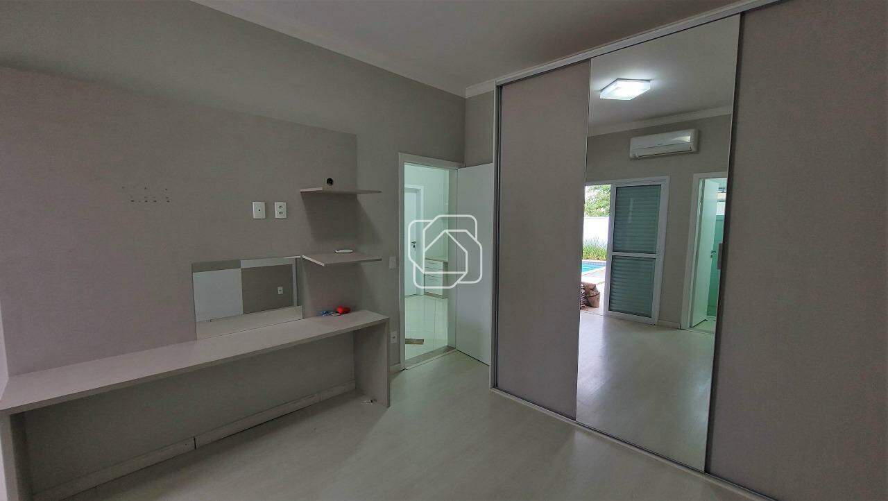 Casa de Condomínio à venda em Indaiatuba - SP - Jardim dos Lagos: Dormitório