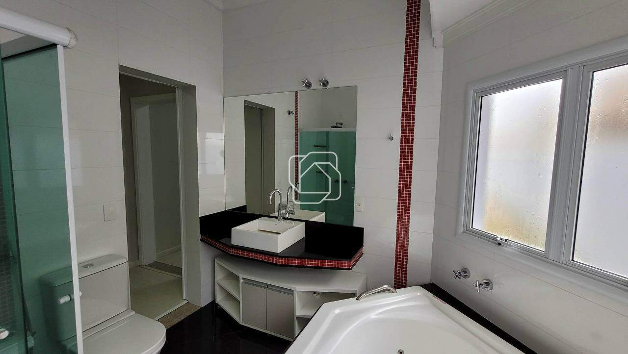 Casa de Condomínio à venda em Indaiatuba - SP - Jardim dos Lagos: Banheiro