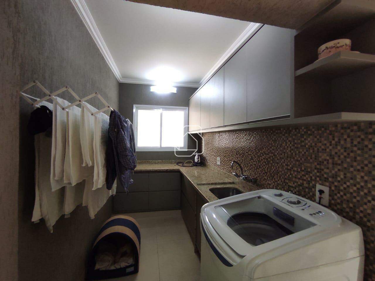 Casa de Condomínio para aluguel em Indaiatuba - SP - Vila Inglesa: Casa à venda no Condomínio Vila Inglesa - Indaiatuba/SP