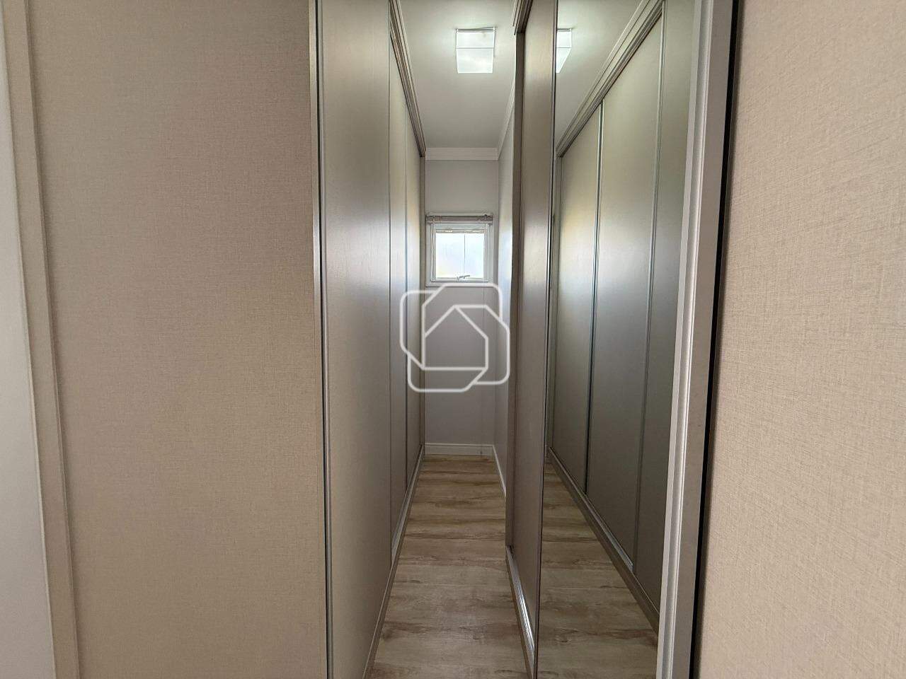Casa de Condomínio à venda em Indaiatuba - SP - Jardim Maison Du Parc: Closet