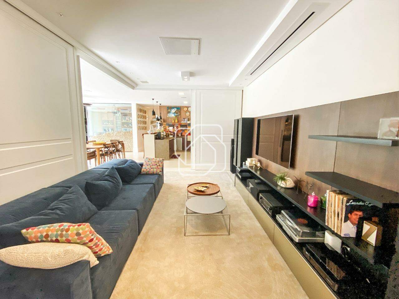 Casa de Condomínio à venda em Indaiatuba - SP - Jardim Maison Du Parc: Sala de TV/estar