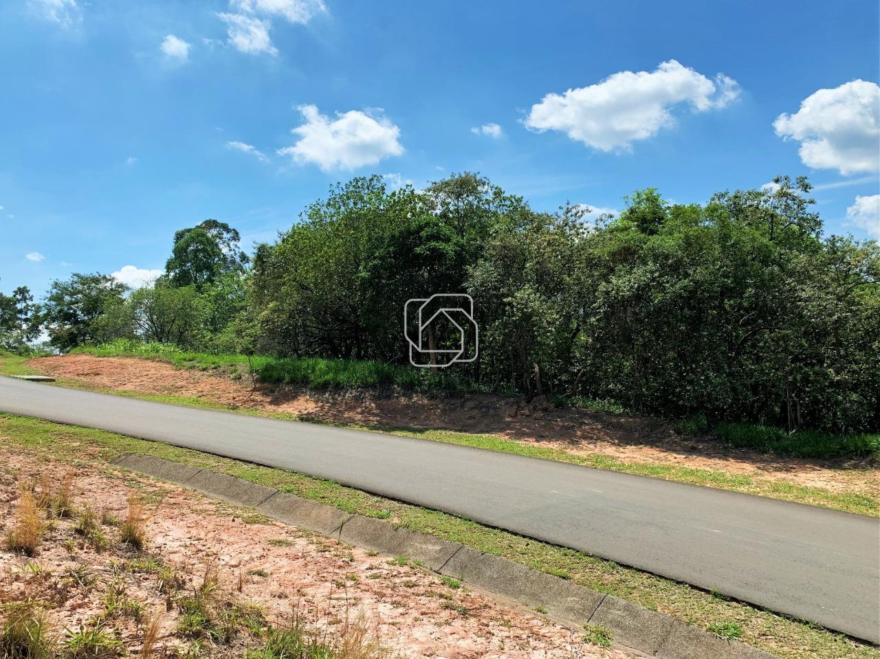 Terreno à venda em Itu - SP - Condomínio Terras de São José II: Visão da rua do terreno