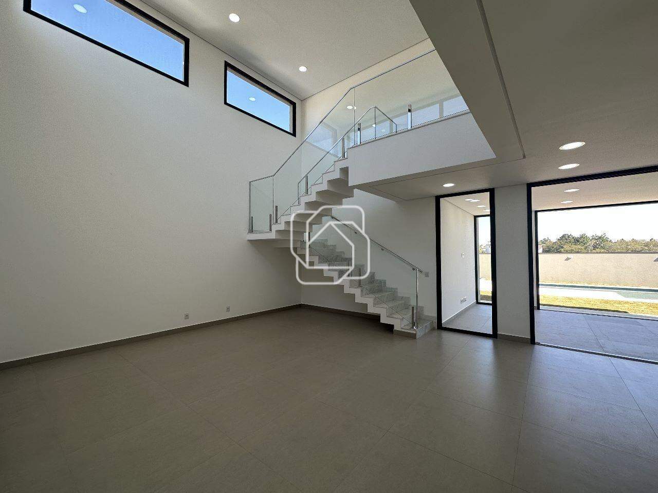 Casa de Condomínio à venda em Itu - SP - Condomínio Villas do Golfe: Sala de estar