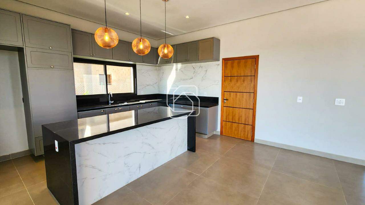 Casa de Condomínio à venda em Itu - SP - Residencial Parque Campos de Santo Antônio II: Cozinha