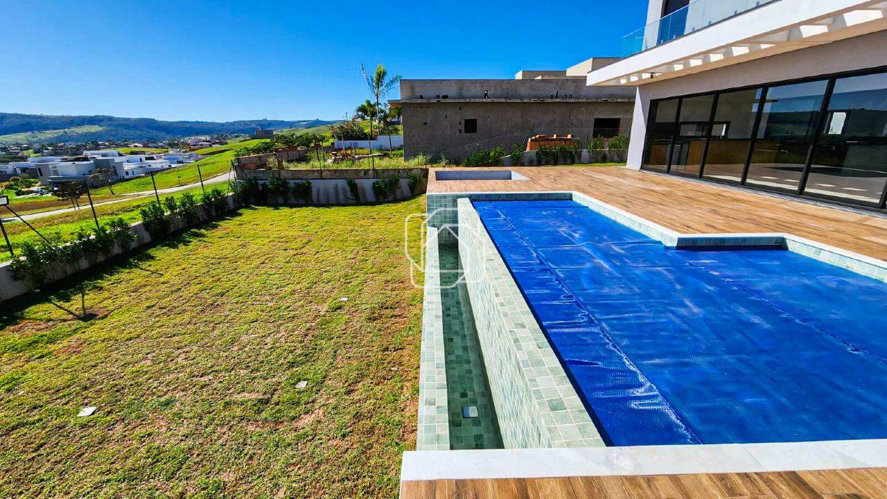 Casa de Condomínio à venda em Itu - SP - Residencial Parque Campos de Santo Antônio II: Piscina e gramado
