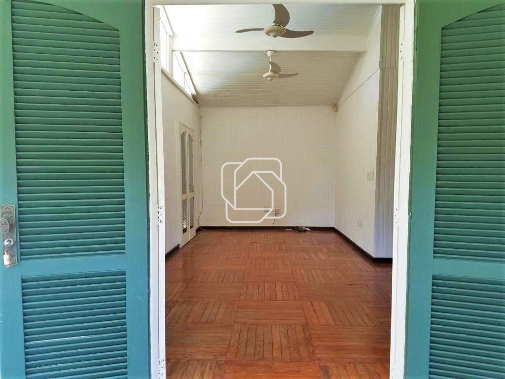 Casa de Condomínio à venda em Indaiatuba - SP - Lagos de Shanadu: Ampla sala