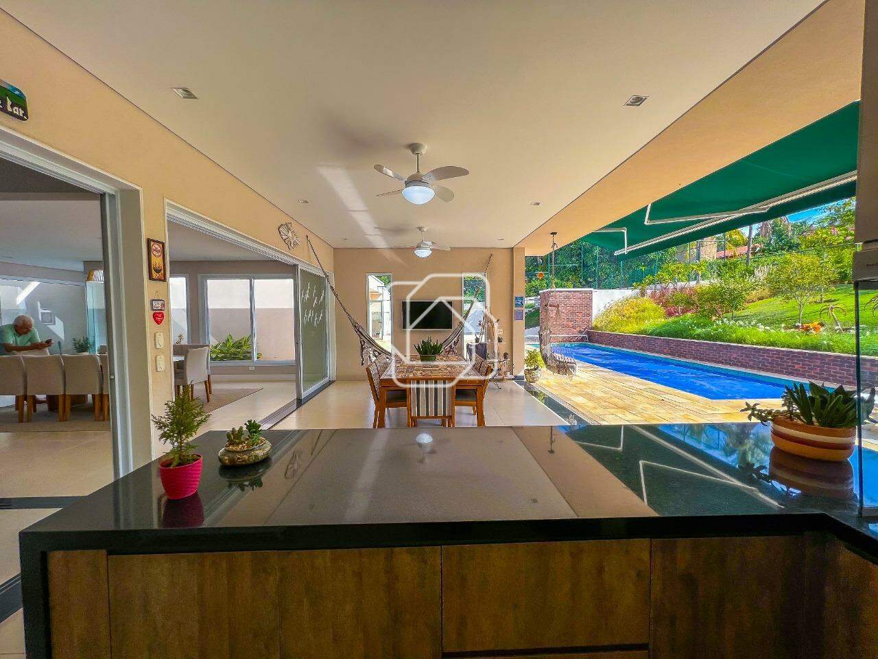 Casa de Condomínio à venda em Indaiatuba - SP - Lagos de Shanadu: Espaço gourmet