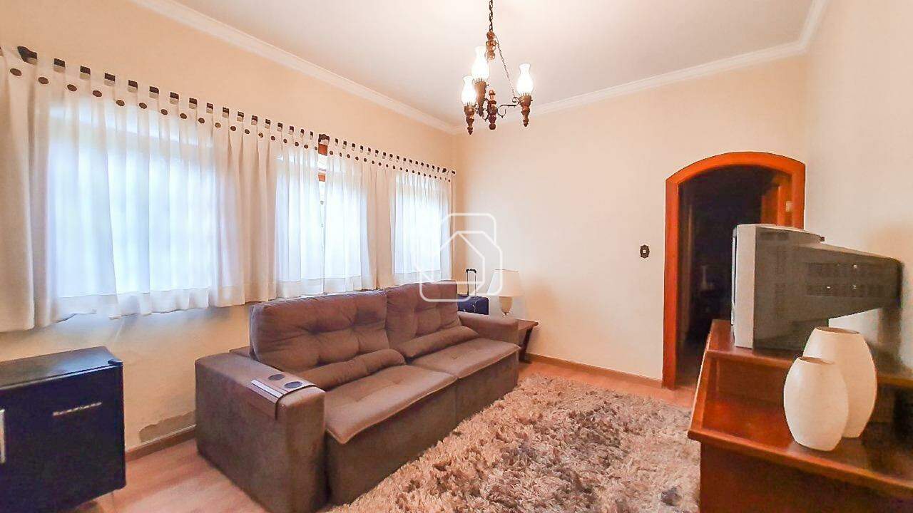 Casa de Condomínio à venda em Indaiatuba - SP - Recanto dos Pássaros: Sala de TV