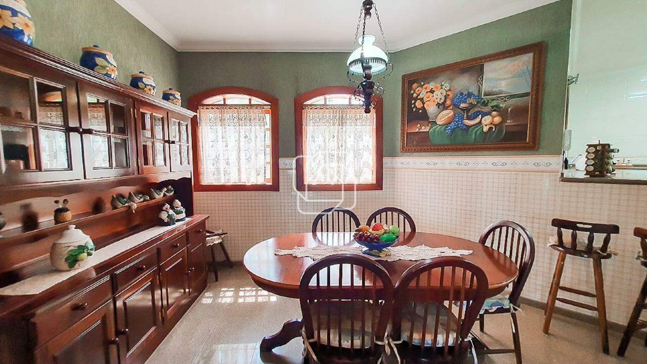 Casa de Condomínio à venda em Indaiatuba - SP - Recanto dos Pássaros: Sala de jantar