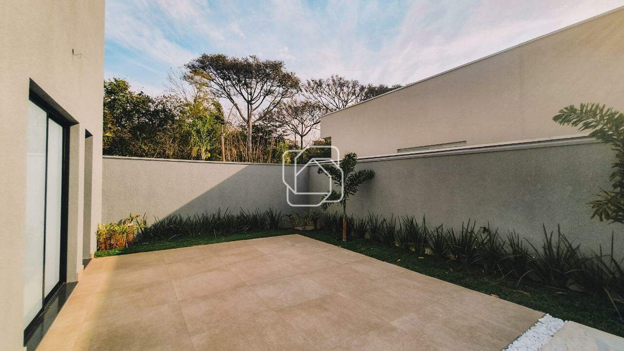 Casa de Condomínio à venda em Indaiatuba - SP - Jardim Residencial Santa Clara: Quintal