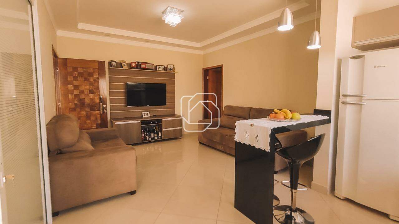 Casa de Condomínio à venda em Salto - SP - Mirante dos Ypês: Sala e cozinha