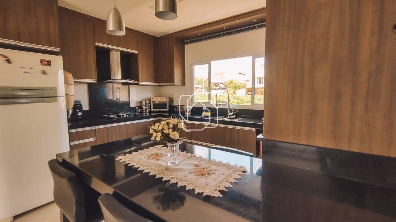 Casa de Condomínio à venda em Salto - SP - Mirante dos Ypês: Cozinha
