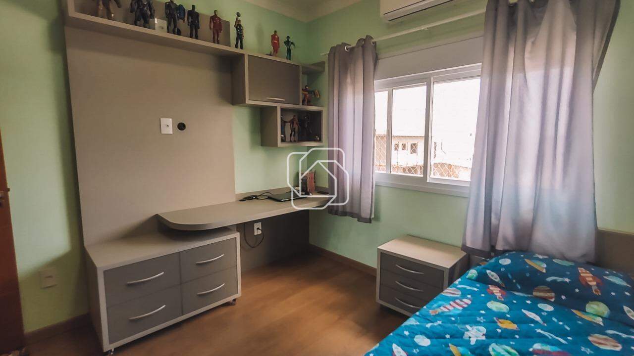 Casa de Condomínio à venda em Salto - SP - Mirante dos Ypês: Quarto