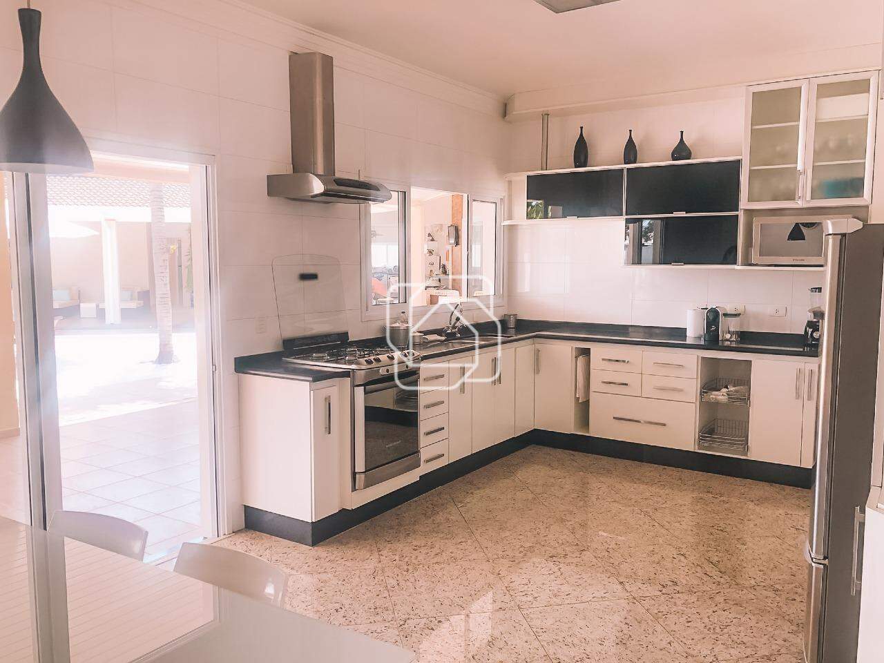 Casa de Condomínio à venda em Indaiatuba - SP - Vale das Laranjeiras: Cozinha