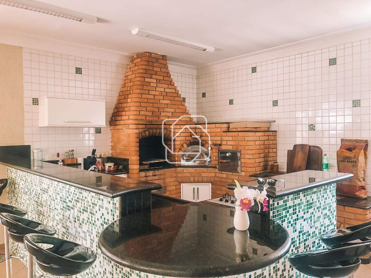 Casa de Condomínio à venda em Indaiatuba - SP - Vale das Laranjeiras: Espaço gourmet