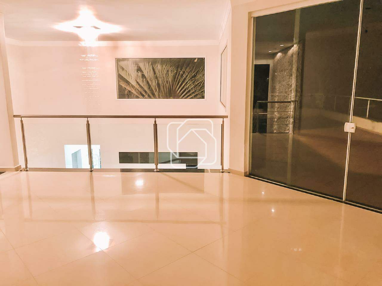 Casa de Condomínio à venda em Indaiatuba - SP - Vale das Laranjeiras: Mezanino