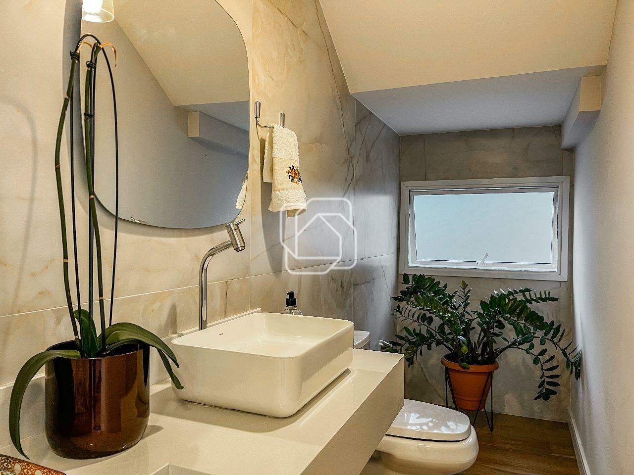 Casa de Condomínio à venda em Itu - SP - Condomínio Gardenville: Lavabo