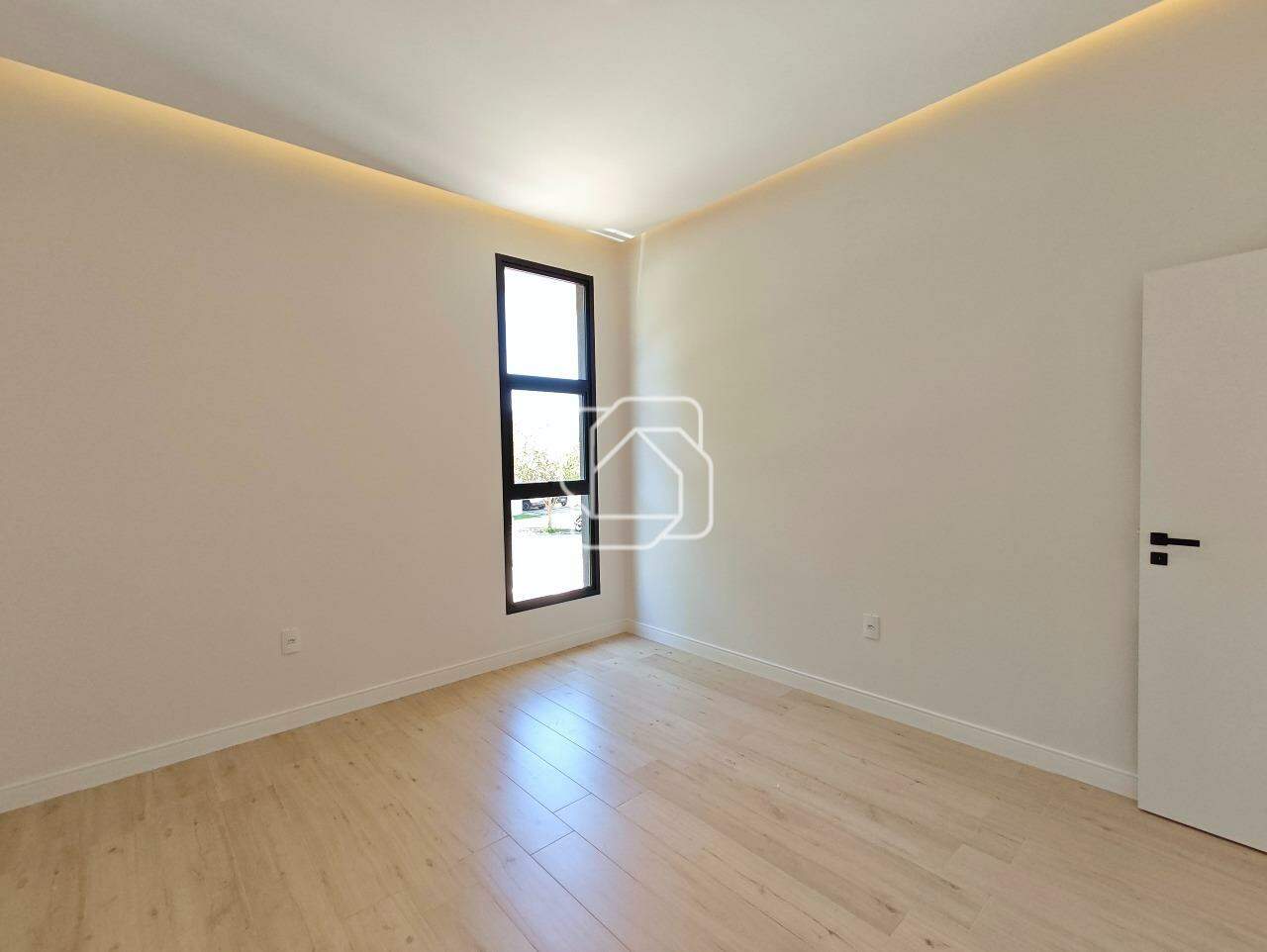 Casa de Condomínio à venda em Indaiatuba - SP - Jardim Residencial Santa Clara: Escritório