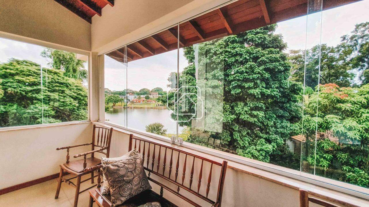 Casa de Condomínio à venda em Indaiatuba - SP - Colinas do Mosteiro de Itaici: Varanda da suíte