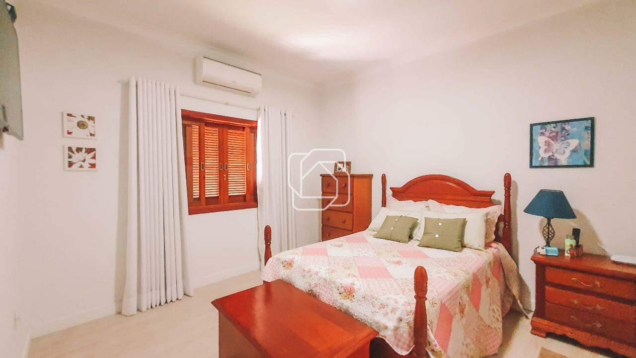 Casa de Condomínio à venda em Indaiatuba - SP - Colinas do Mosteiro de Itaici: Suíte
