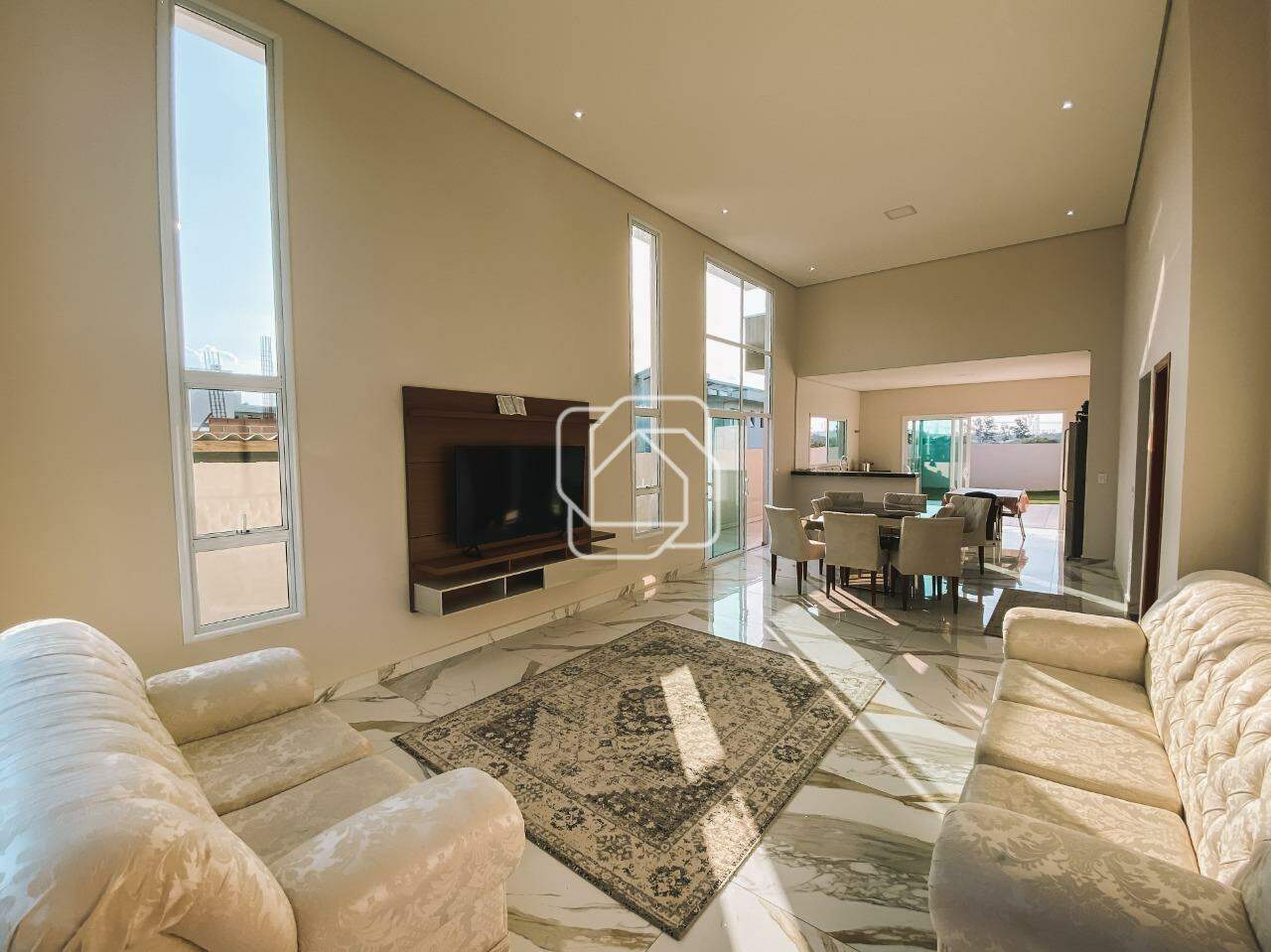 Casa de Condomínio à venda em Itu - SP - Condomínio UNA: Sala de estar/TV