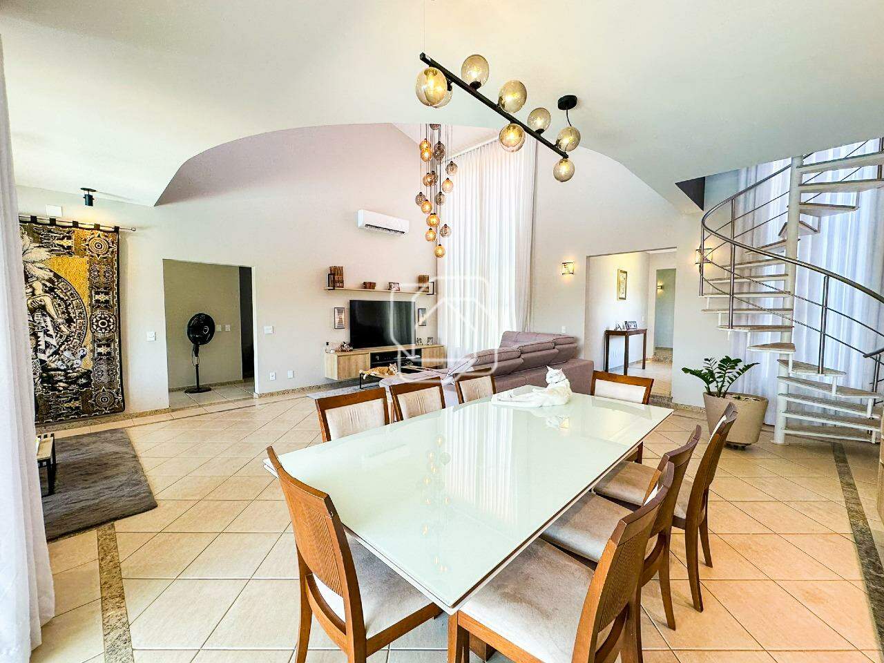 Casa de Condomínio à venda em Salto - SP - Condomínio Moradas São Luiz: Sala de jantar