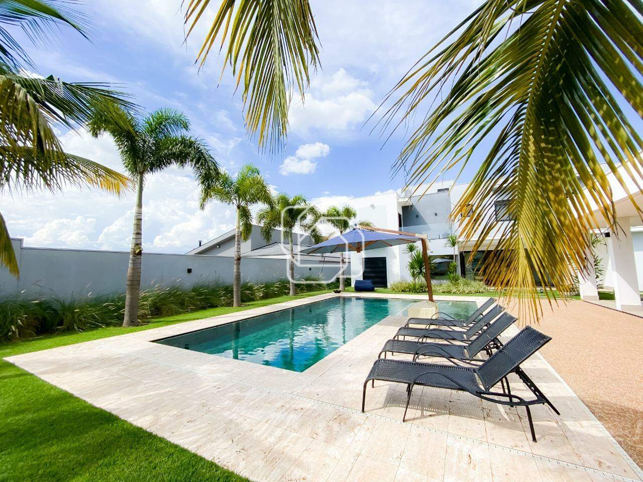 Casa de Condomínio à venda em Indaiatuba - SP - Jardim Quintas da Terracota: Piscina aquecida com prainha