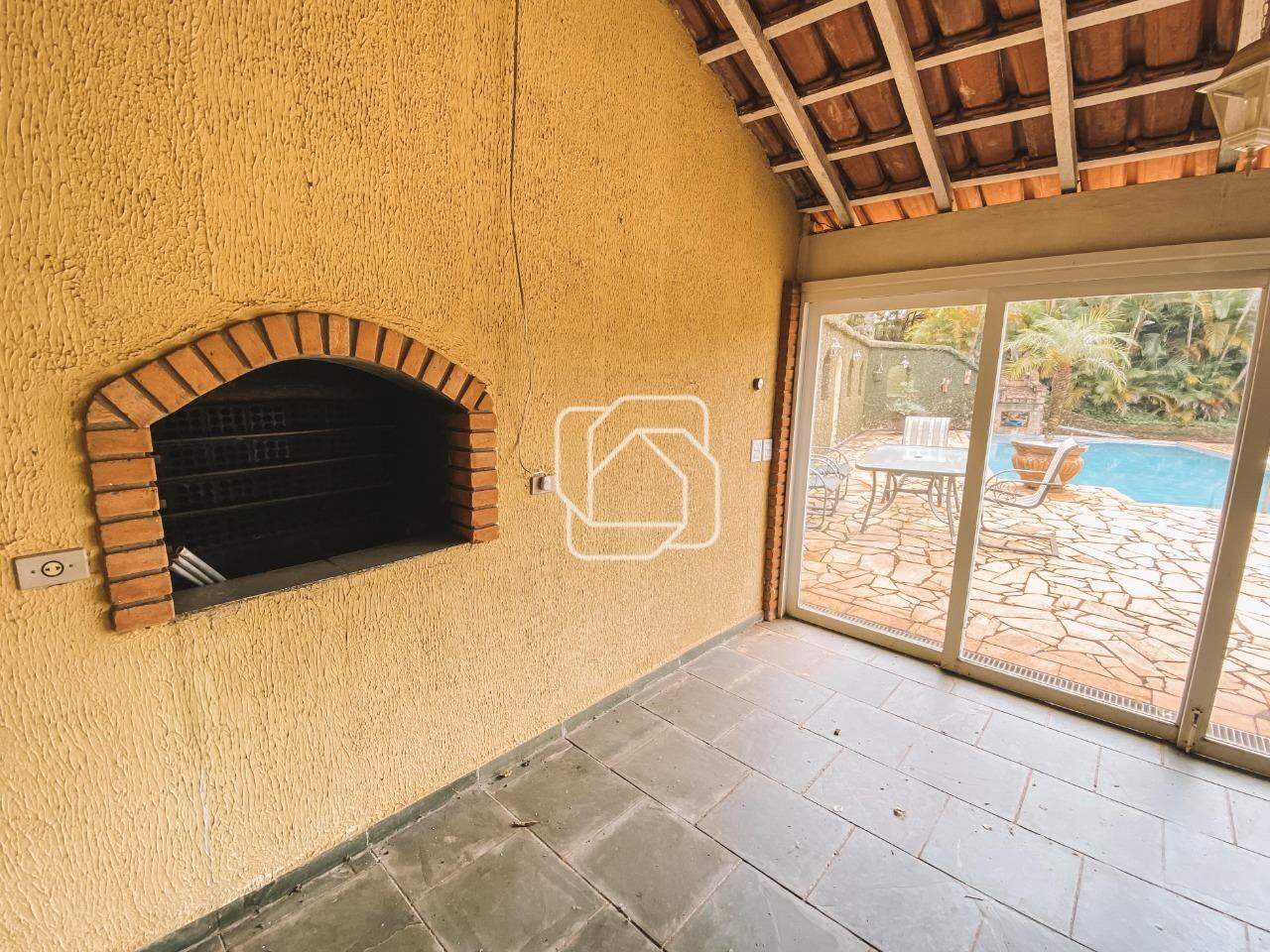 Casa de Condomínio à venda em Itu - SP - Condomínio City Castelo: Espaço gourmet e acesso externo