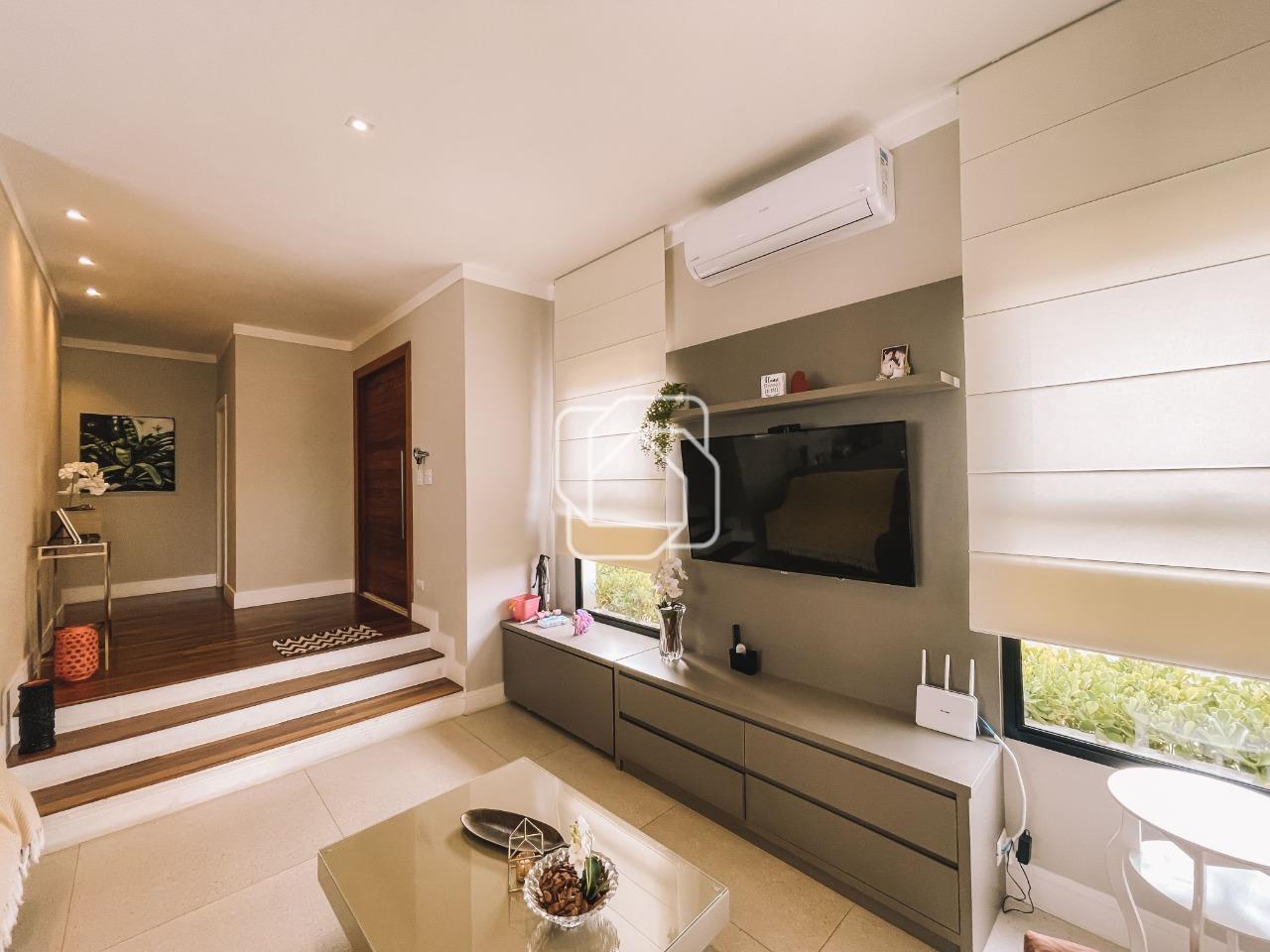 Casa de Condomínio à venda em Itu - SP - Residencial Saint Paul: Entrada da casa, sala de TV