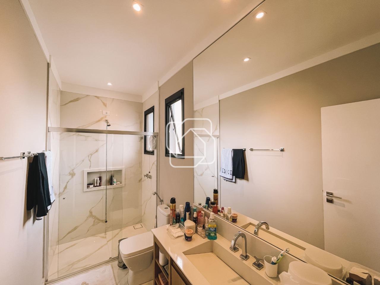 Casa de Condomínio à venda em Itu - SP - Residencial Saint Paul: Banheiro