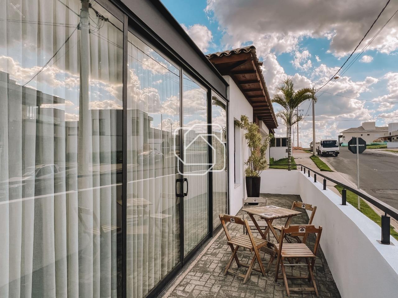 Casa de Condomínio à venda em Itu - SP - Residencial Saint Paul: Varanda