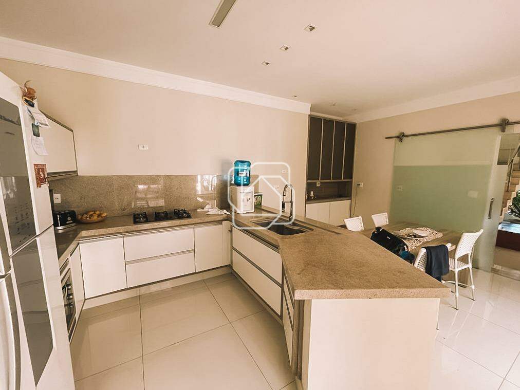 Casa de Condomínio à venda em Itu - SP - Jardim Plaza Atheneé: Cozinha com bancada