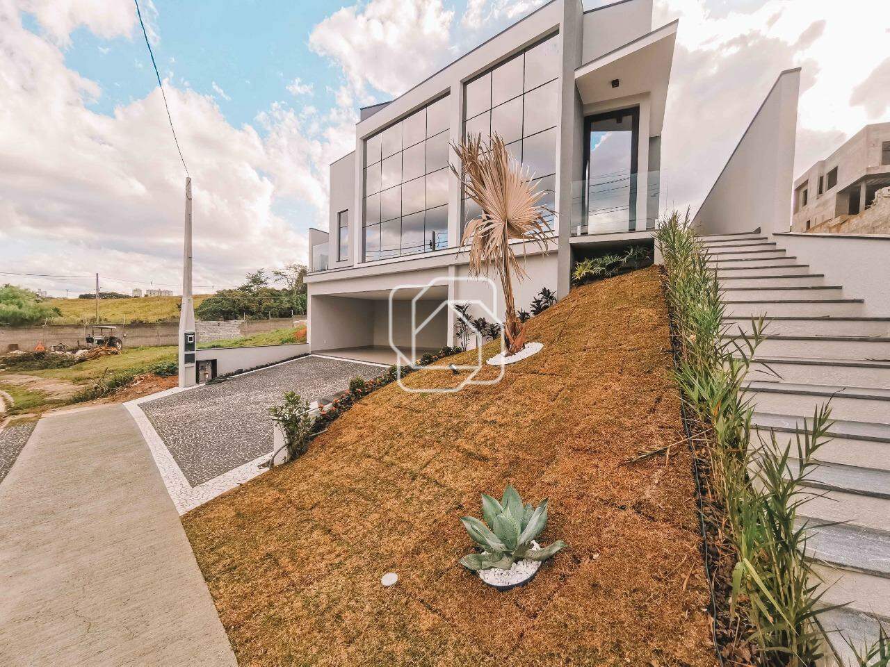 Casa de Condomínio à venda em Indaiatuba - SP - Helvetia Park: Fachada da casa