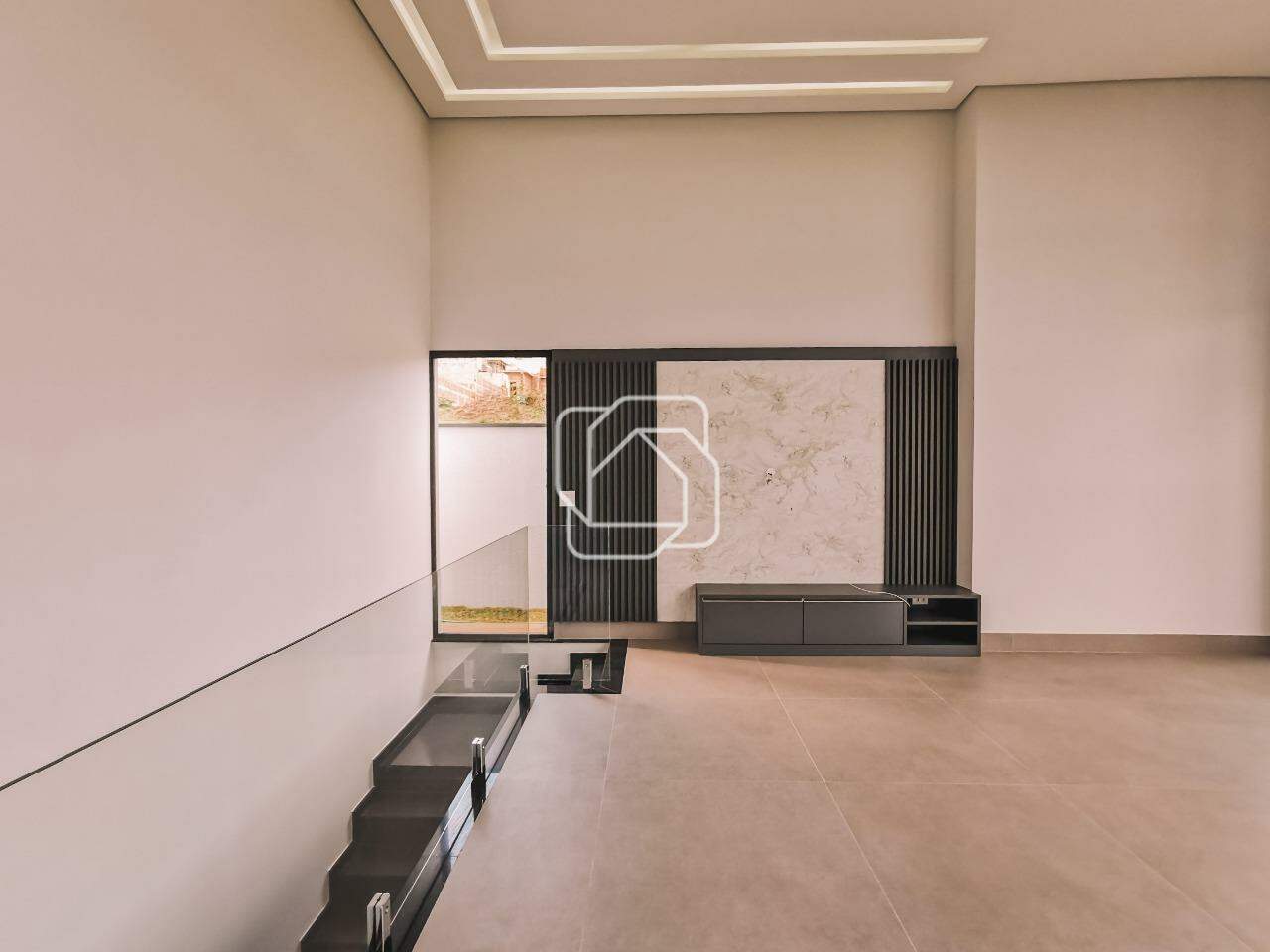 Casa de Condomínio à venda em Indaiatuba - SP - Helvetia Park: Sala, painel de TV