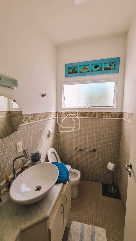 Casa de Condomínio à venda em Itu - SP - Condomínio Campos de Santo Antônio: Lavabo