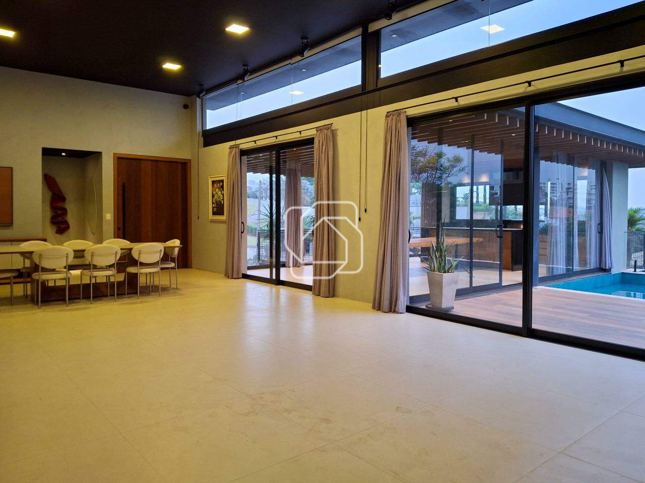 Casa de Condomínio à venda em Itu - SP - Jardim Plaza Atheneé: 