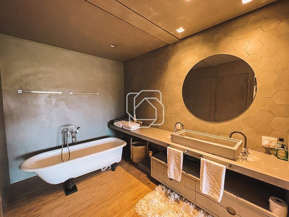 Casa de Condomínio à venda em Porto Feliz - SP - Condomínio Fazenda Boa Vista: Banheira