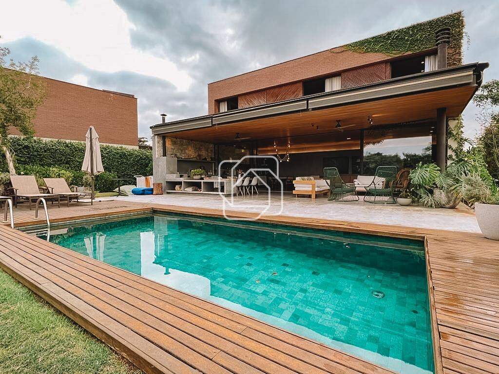 Casa de Condomínio à venda em Porto Feliz - SP - Condomínio Fazenda Boa Vista: Área externa da casa