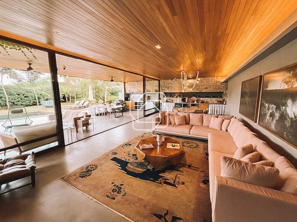 Casa de Condomínio à venda em Porto Feliz - SP - Condomínio Fazenda Boa Vista: Salas integradas, acesso externo