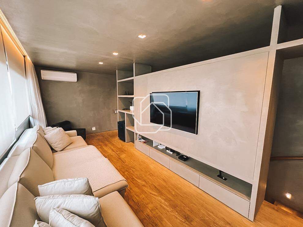 Casa de Condomínio à venda em Porto Feliz - SP - Condomínio Fazenda Boa Vista: Sala de TV privativa